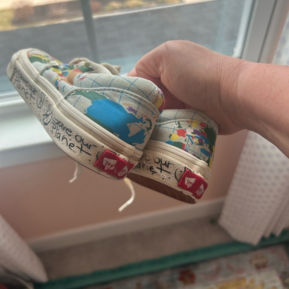 Vans Era X Save Our Planet Skate Shoes World Map Mens Size 3.5 Womens 5 - Picture 5 of 6